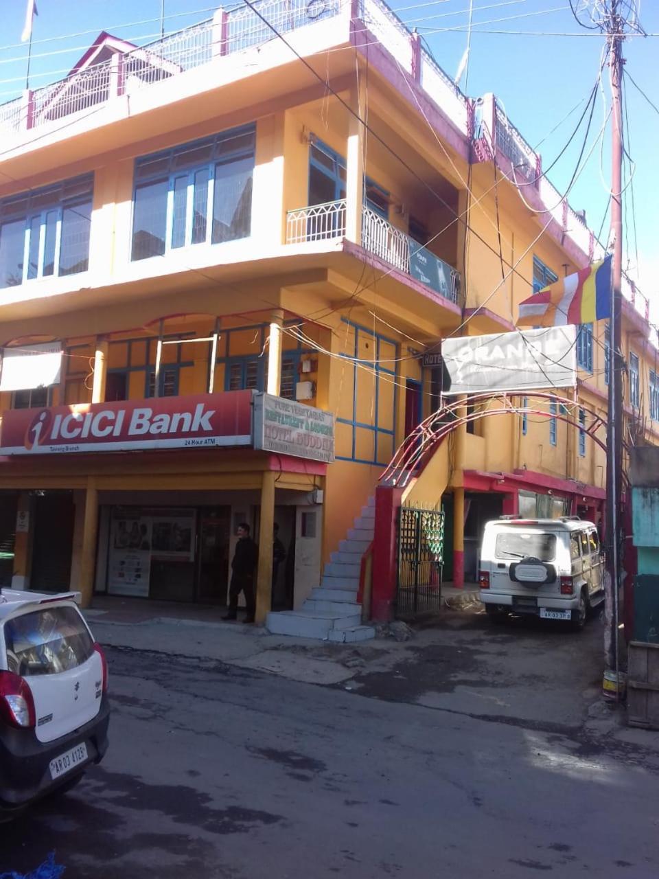 Vamoose Buddha Hotel Tawang Esterno foto