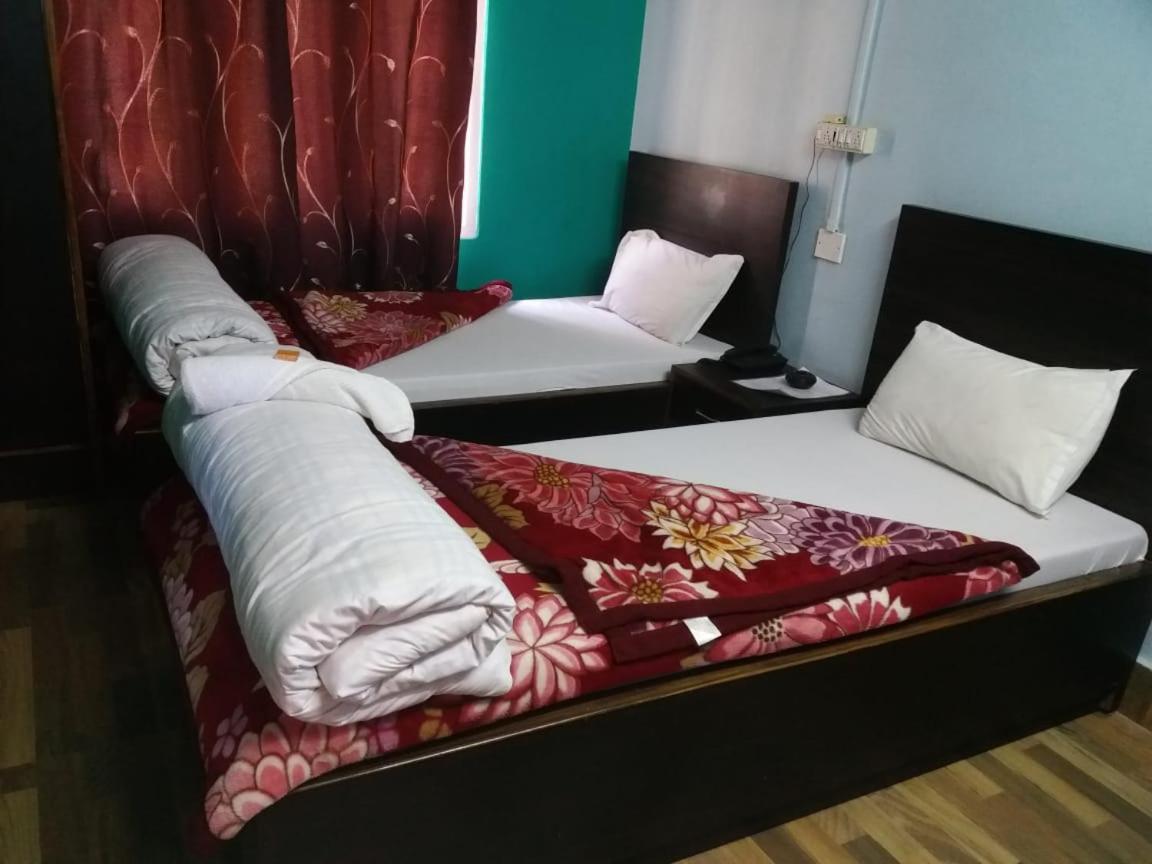Vamoose Buddha Hotel Tawang Esterno foto